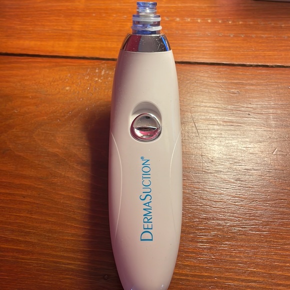 DermaSuction - Picture 2 of 3